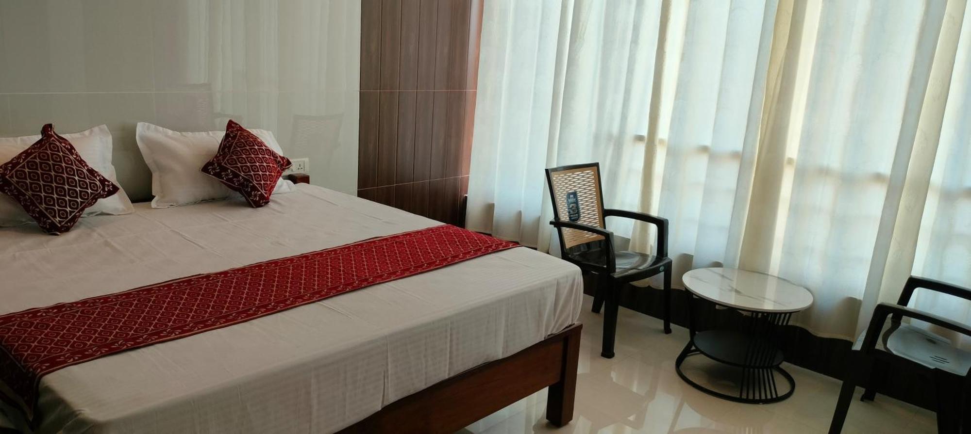 Chill Breeze Paradise Lodge Yelagiri