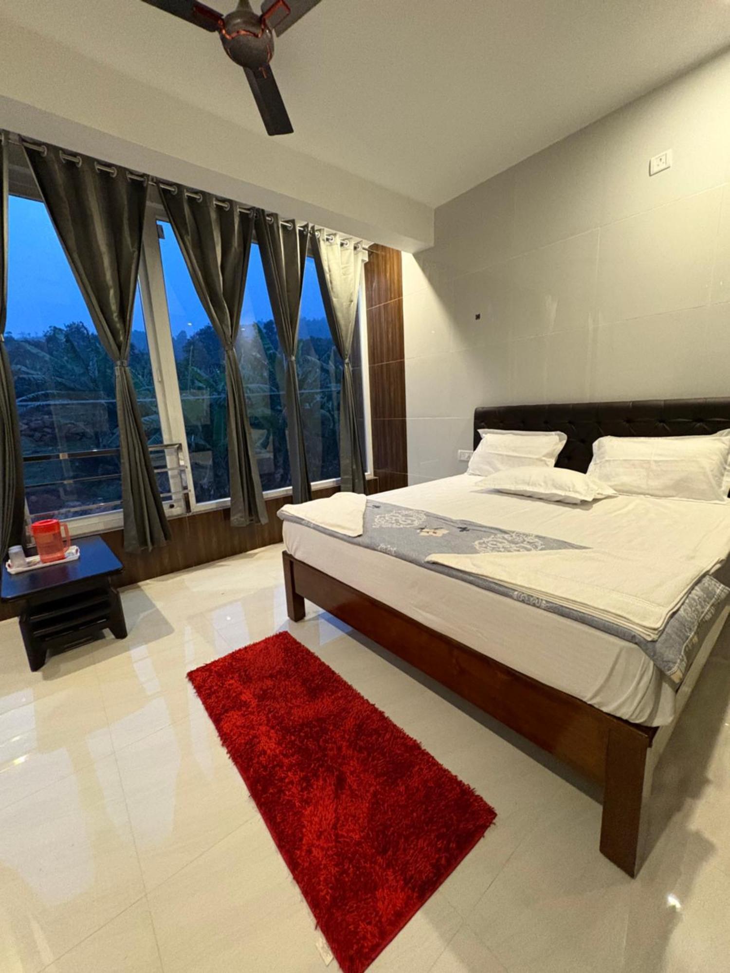 Chill Breeze Paradise Lodge Yelagiri
