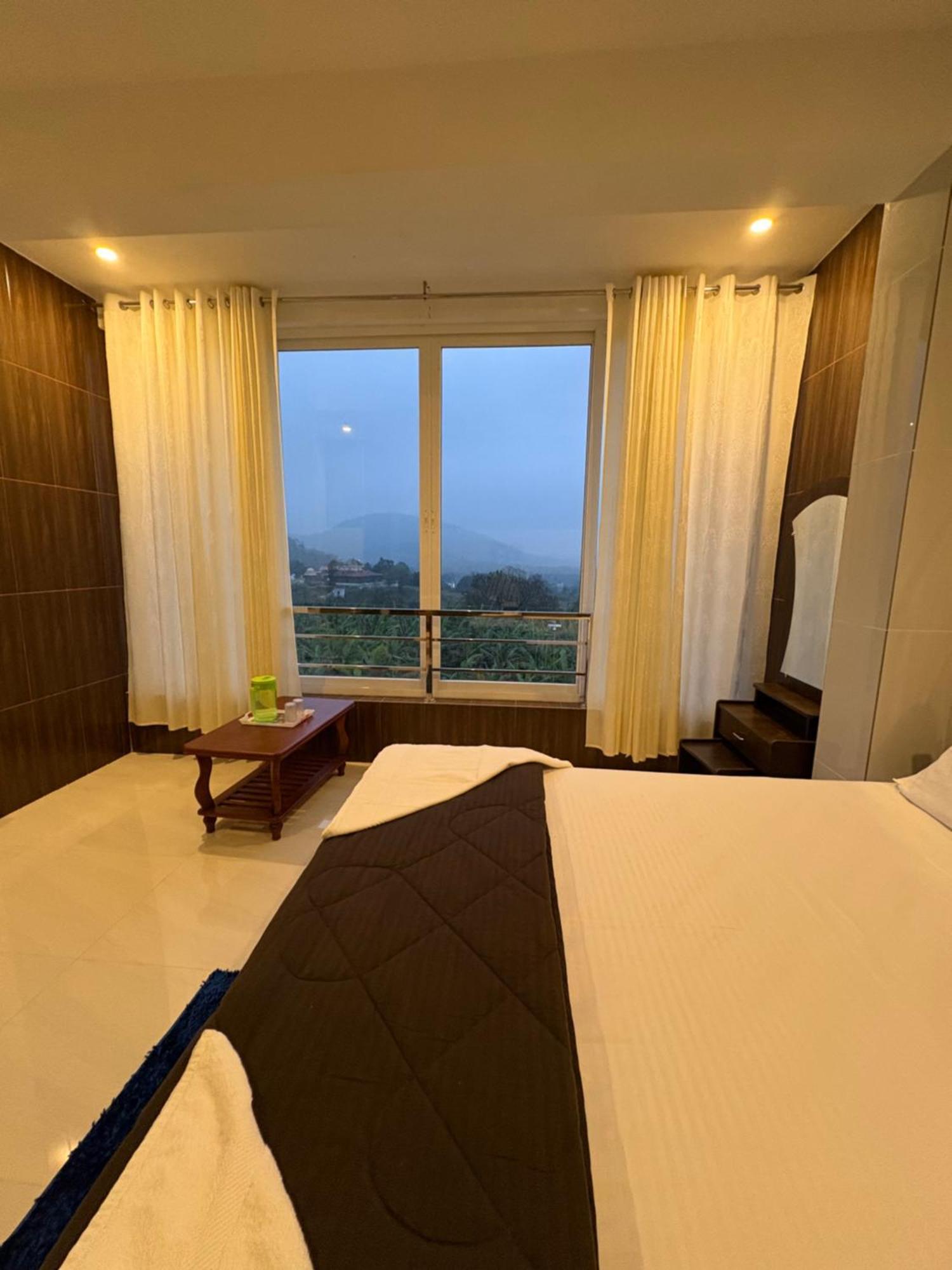 Chill Breeze Paradise * Yelagiri