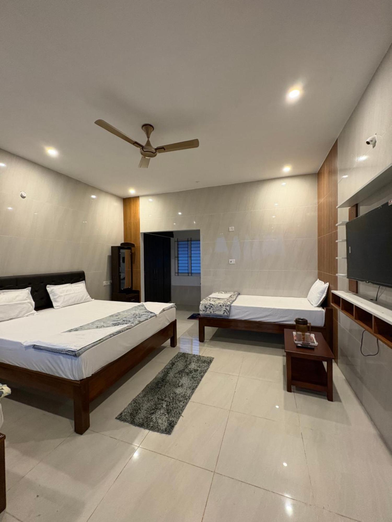 Lodge Chill Breeze Paradise Yelagiri