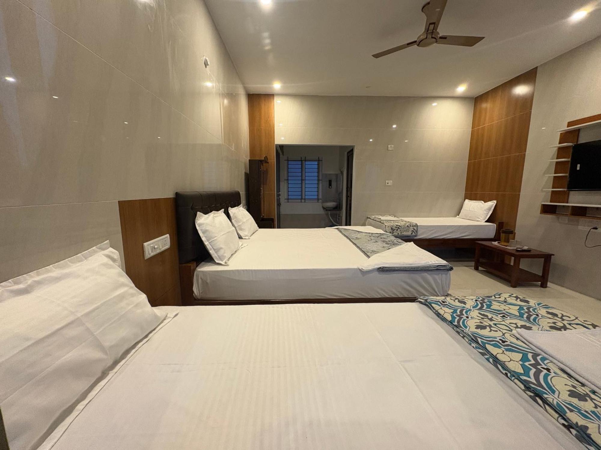 Chill Breeze Paradise Lodge *